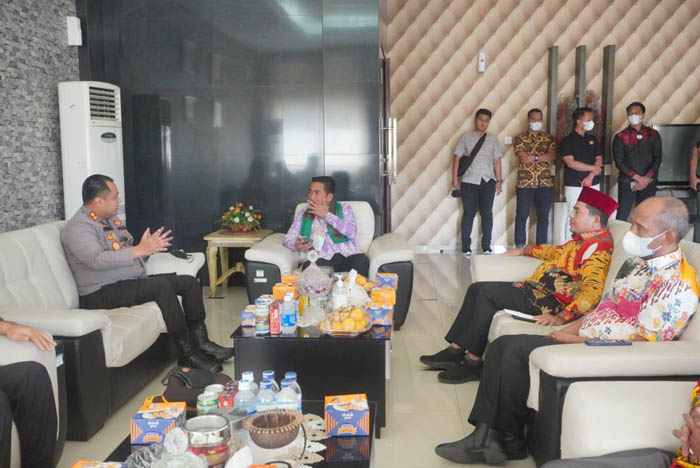 Bupati Pelalawan Terima Kunjungan AKBP Guntur Muhammad Tariq  