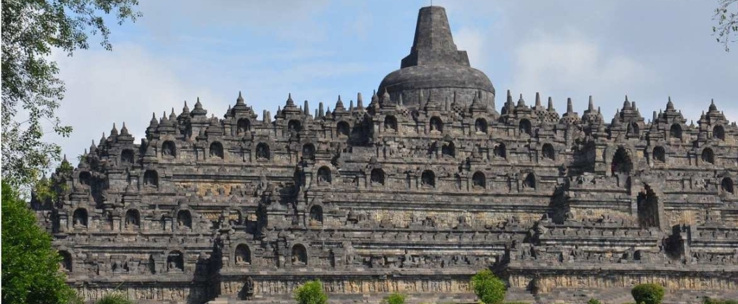 Harga Tiket Masuk Borobudur Tetap, Naik Candi Jadi Rp 750.000