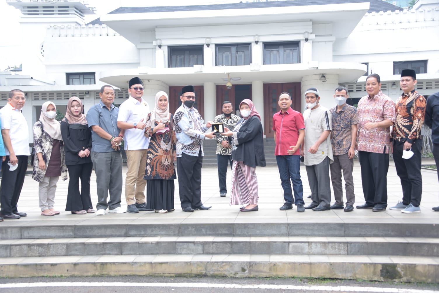 Stuban ke Bandung, DPRD Bengkalis Imbau Sentralisasi di Semua Bagian Kerja Sama di Sekretariat Daerah