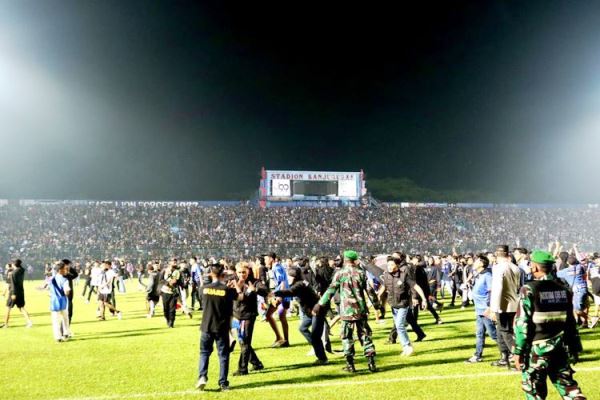  Prihatin, SIwo PWI Pusat Keluarkan 5 Pernyataan Terkait Tragedi Stadion  Kanjuruhan